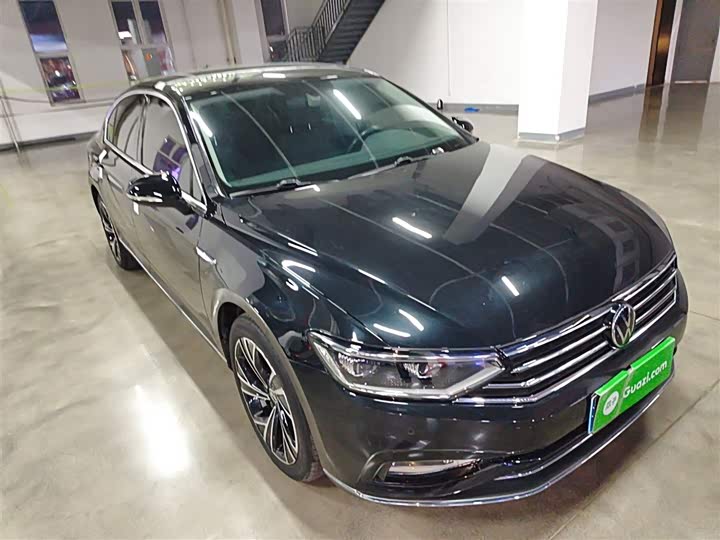 Фото 4 - Volkswagen Magotan