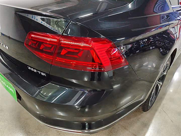 Фото 8 - Volkswagen Magotan