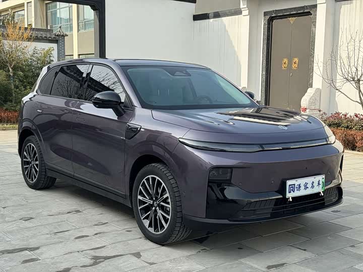 Фото 3 - Leapmotor B10