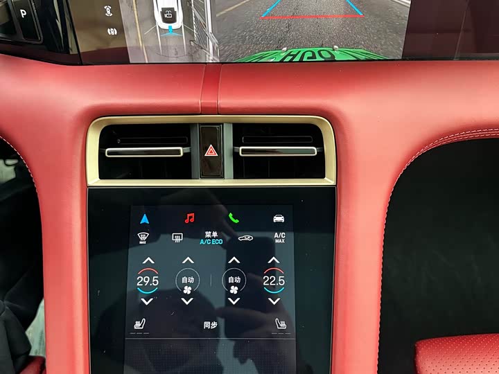 Фото 6 - Porsche Taycan