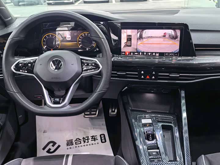 Фото 7 - Volkswagen Golf