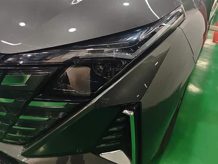 Фото 5 - Changan UNI-Z