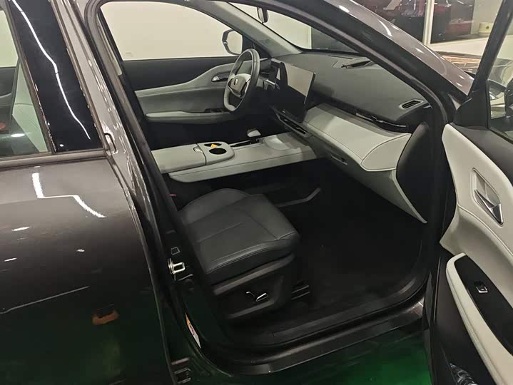 Фото 8 - Changan UNI-Z