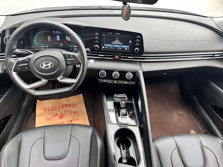 Фото 6 - Hyundai Elantra N line