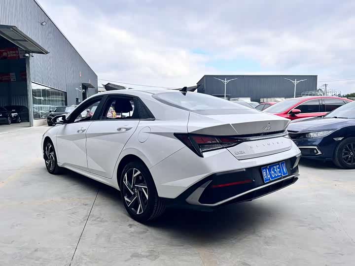 Фото 9 - Hyundai Elantra N line