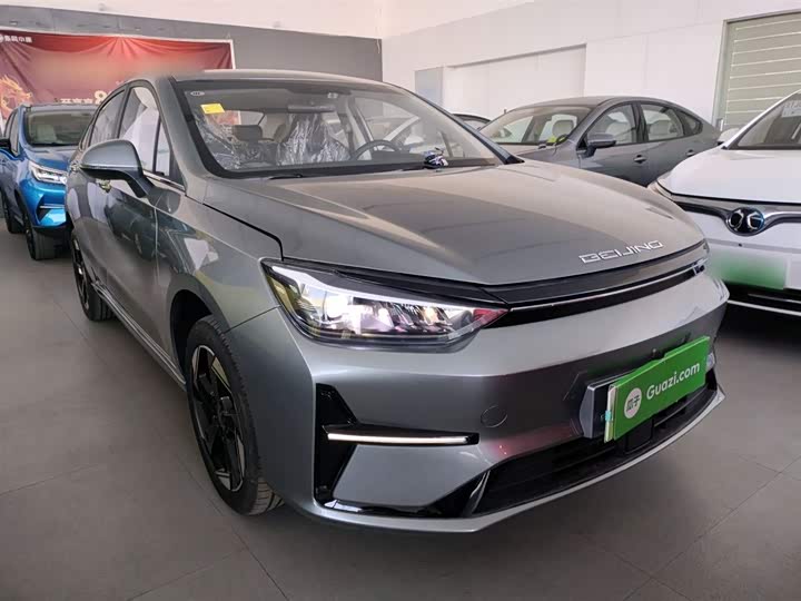 Фото 4 - Beijing EU5 Plus