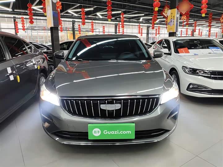 Фото 3 - Geely Emgrand