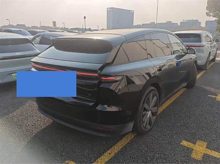 Фото 8 - LiXiang i6