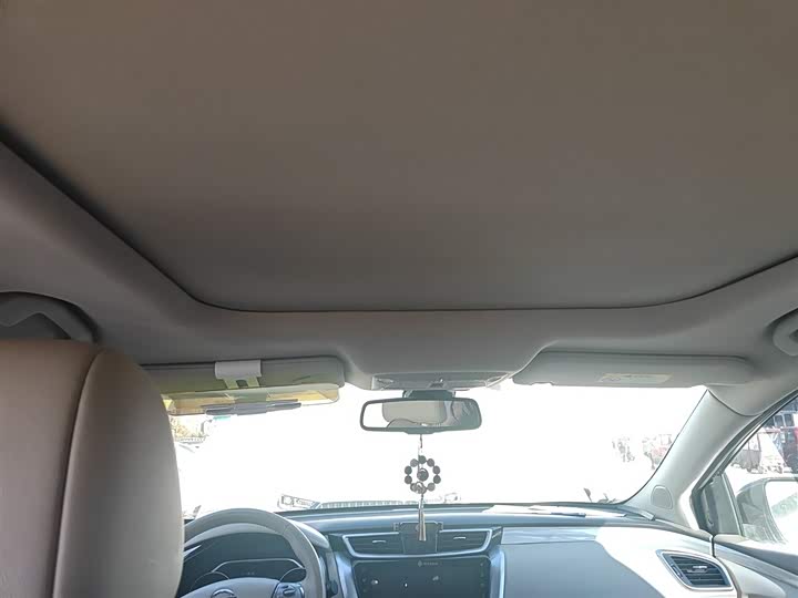 Фото 9 - Nissan Murano