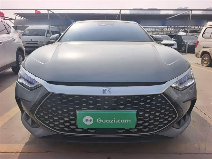 Фото 3 - BYD Han