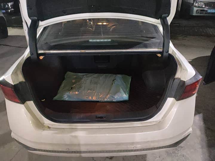 Фото 9 - Nissan Teana