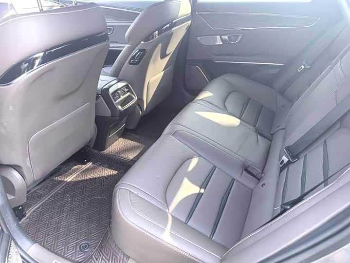 Фото 5 - BYD Han