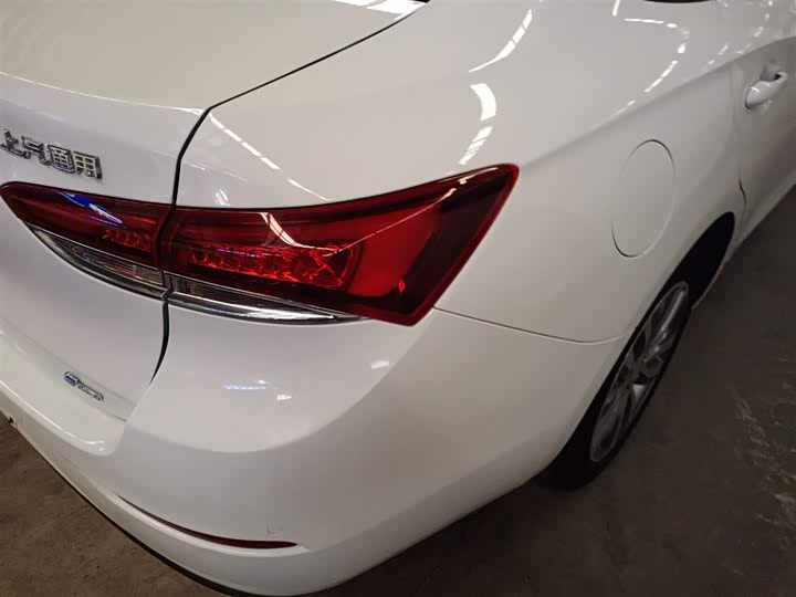 Фото 8 - Buick Excelle GT