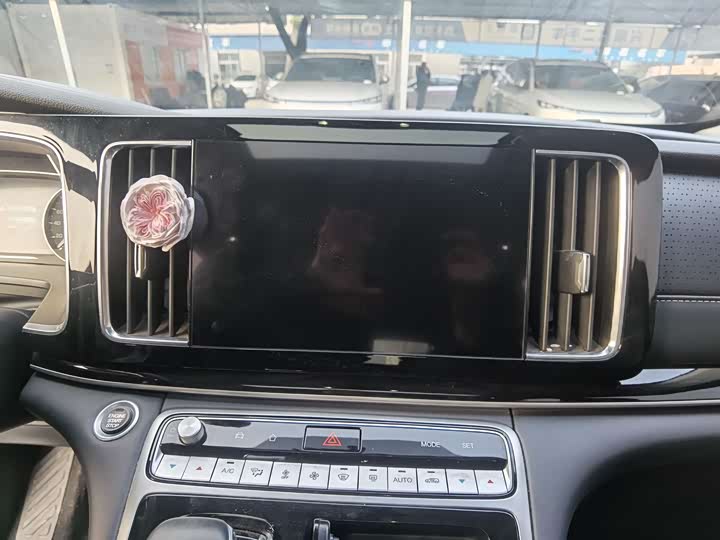 Фото 9 - GAC Trumpchi M8