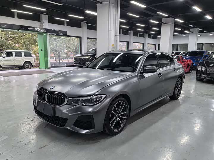 Фото 1 - BMW 3 Series