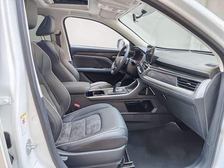 Фото 6 - Haval H6