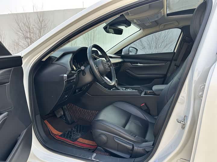 Фото 4 - Mazda 3 (Axela)