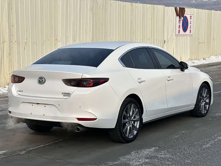 Фото 7 - Mazda 3 (Axela)