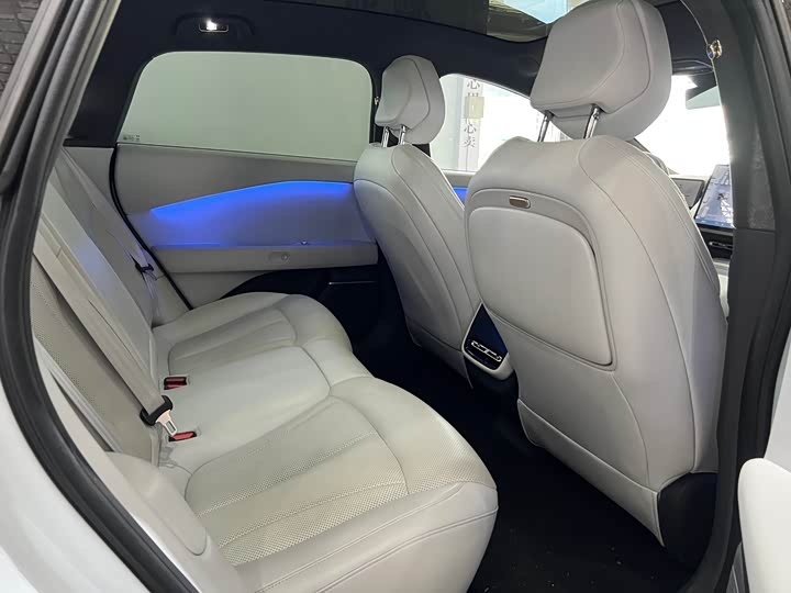 Фото 5 - XPeng F57