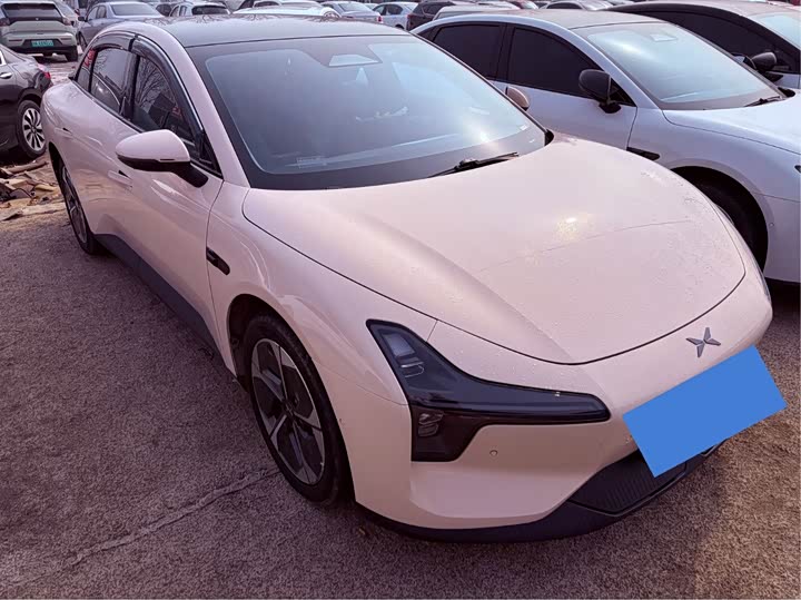 Фото 3 - XPeng Mona M03