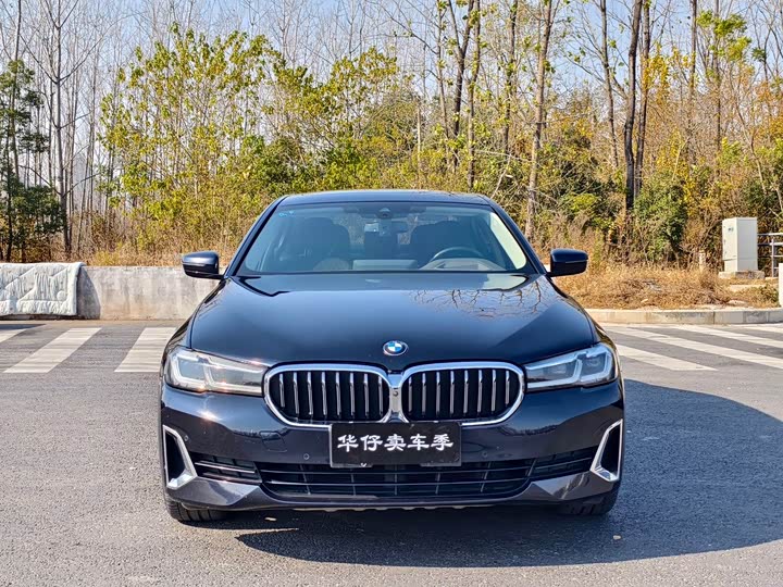 Фото 2 - BMW 5 Series