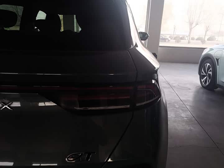 Фото 8 - BAIC Arcfox Alpha T