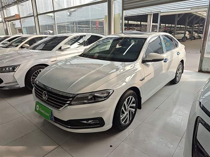 Фото 2 - Volkswagen Lavida