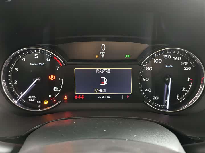 Фото 9 - Cadillac XT5