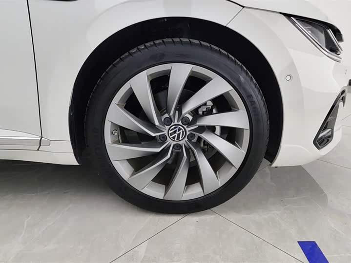 Фото 6 - Volkswagen CC