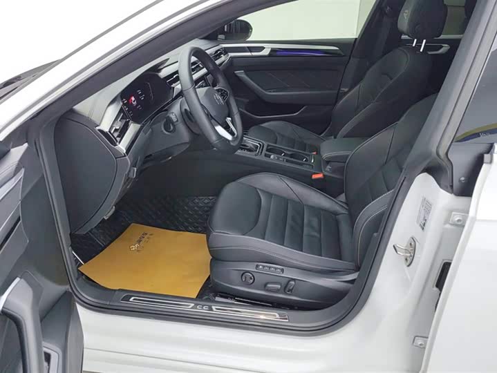 Фото 9 - Volkswagen CC