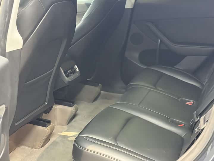 Фото 5 - Tesla Model Y