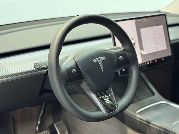 Фото 9 - Tesla Model Y