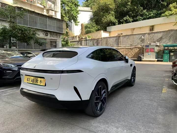 Фото 3 - Avatr 11