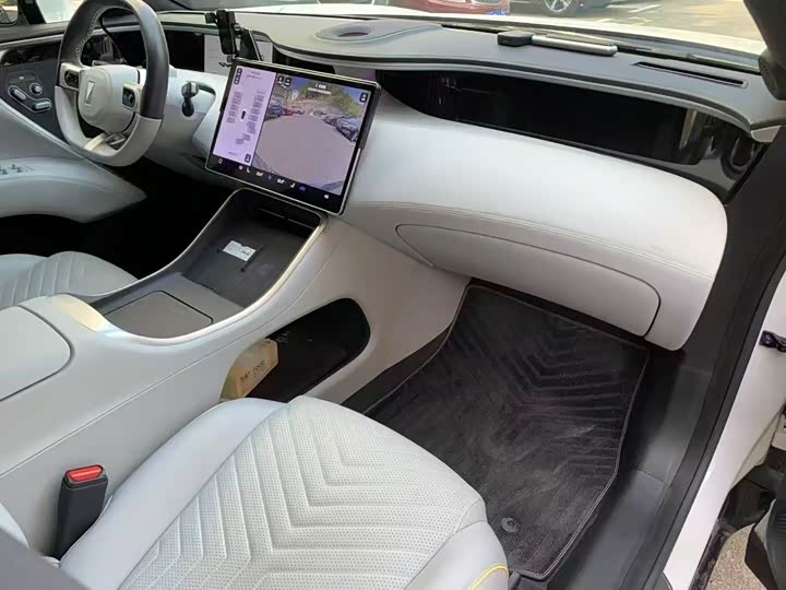 Фото 5 - Avatr 11