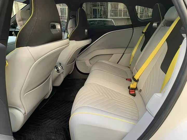 Фото 6 - Avatr 11