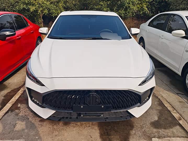 Фото 2 - MG Motor 5