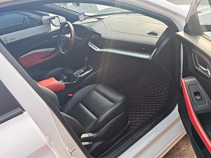 Фото 8 - MG Motor 5