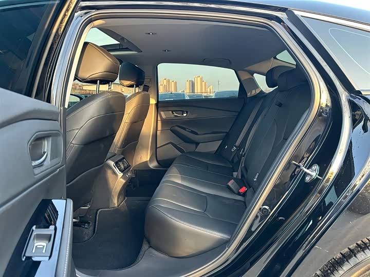 Фото 9 - Honda Inspire