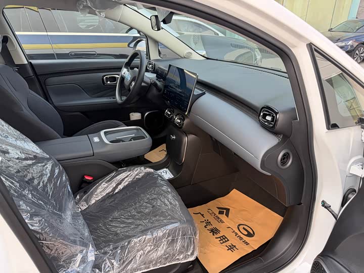 Фото 7 - GAC Aion UT