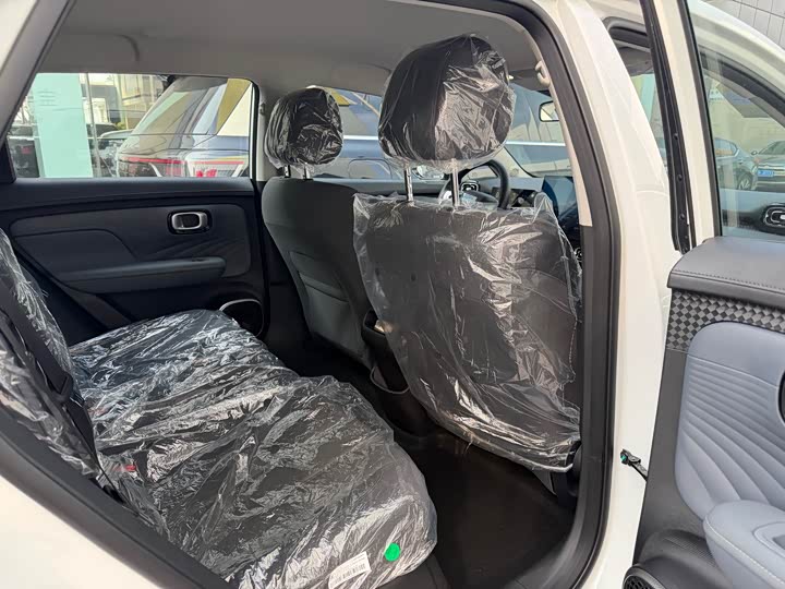 Фото 8 - GAC Aion UT