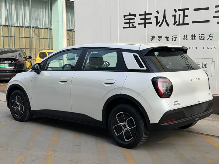 Фото 9 - GAC Aion UT