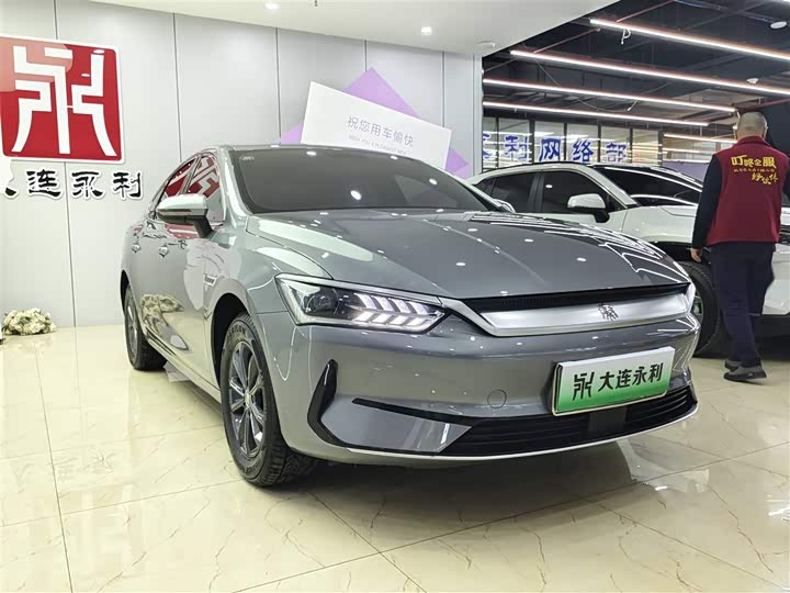 Фото 3 - BYD Qin Plus