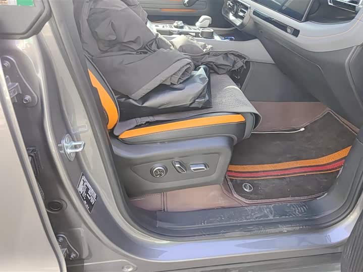 Фото 8 - BAIC Beijing BJ40 Hybrid