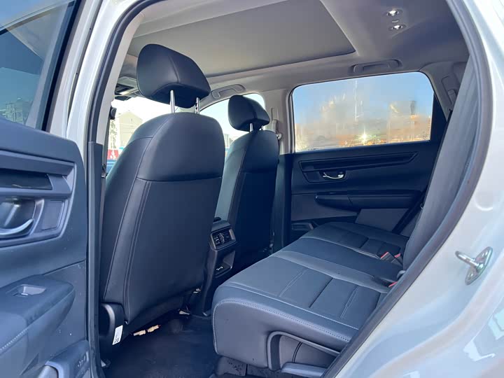 Фото 9 - Honda CR-V