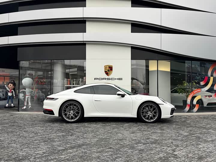 Фото 5 - Porsche 911