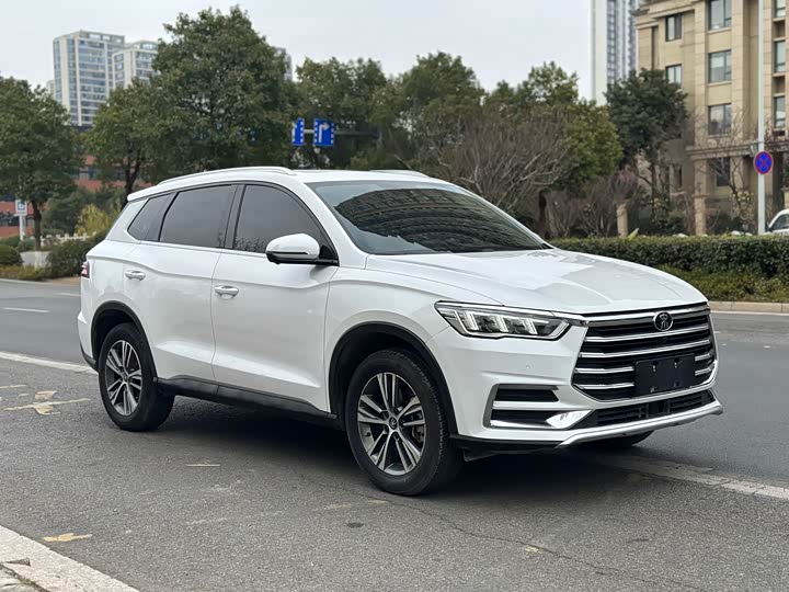 Фото 3 - BYD Song Pro