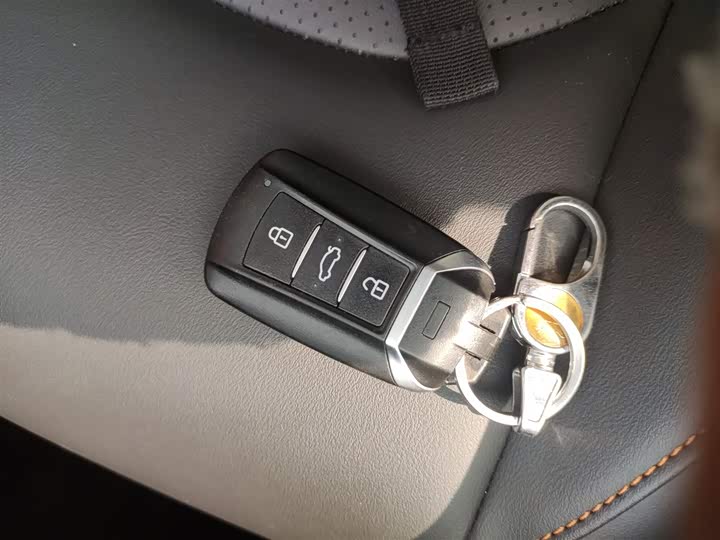 Фото 9 - Dongfeng Aeolus Yixuan GS