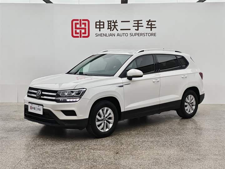 Фото 1 - Volkswagen Tharu