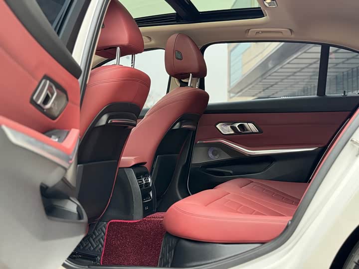 Фото 6 - BMW 3 Series