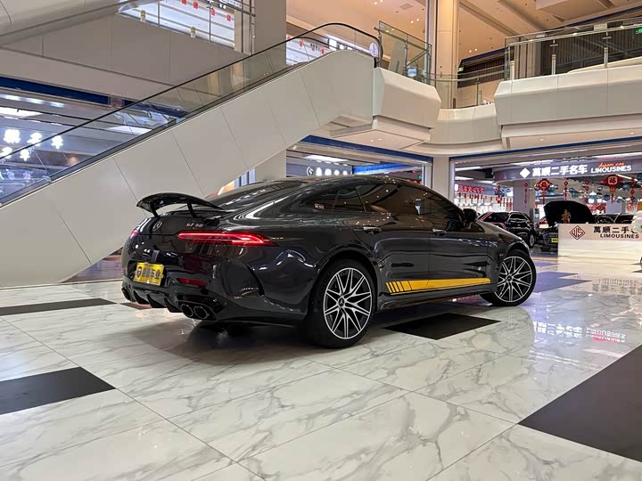 Фото 7 - Mercedes-Benz AMG GT